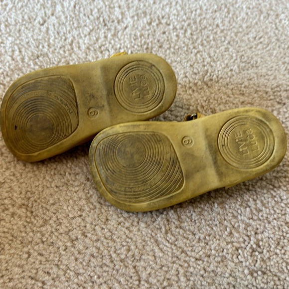 Toddler Girls Livie & Luca Petal Shoes - Picture 5 of 5